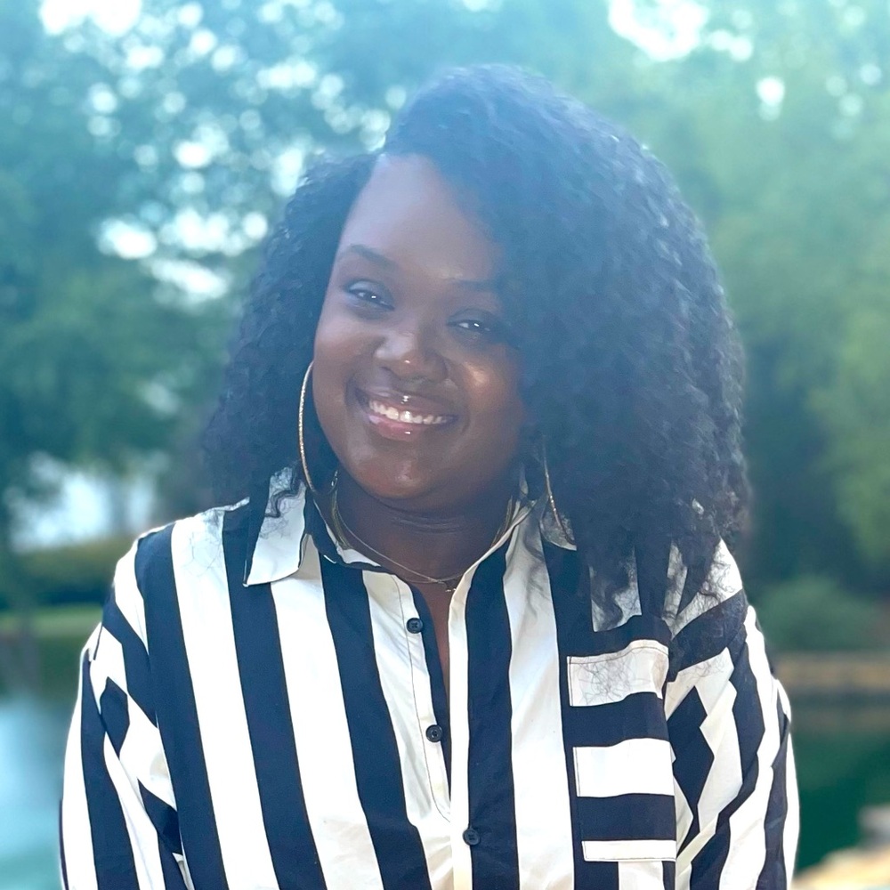 Meet your Posher, Looloo